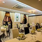 Mannu Hotel 3*