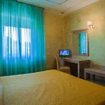 Mannu Hotel