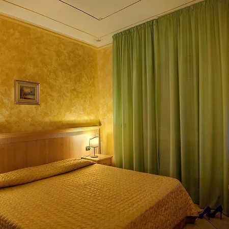 Mannu Hotel