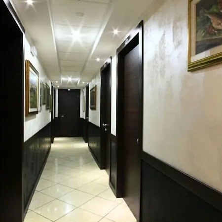 Hotel Mannu 3*