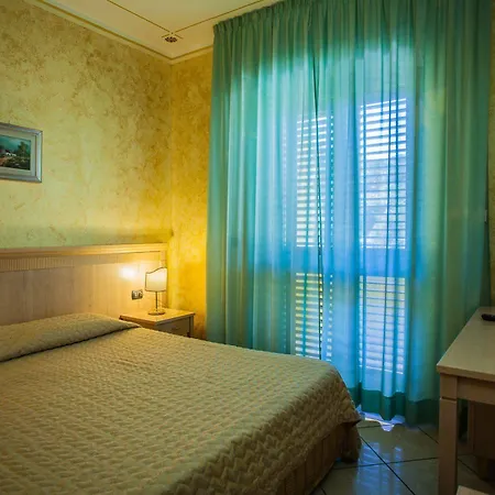 Mannu Hotel